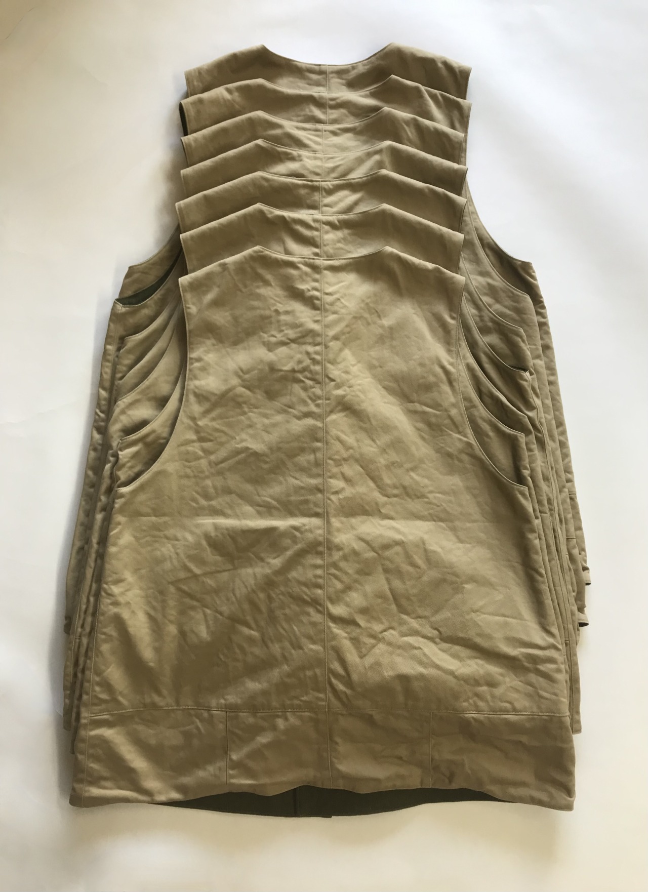chino jerkin vest (22aw 新作）